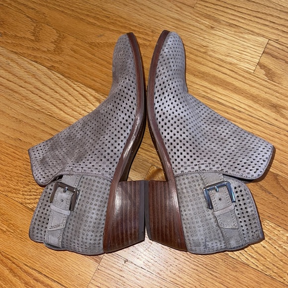 Sam Edelman Booties - Picture 4 of 6